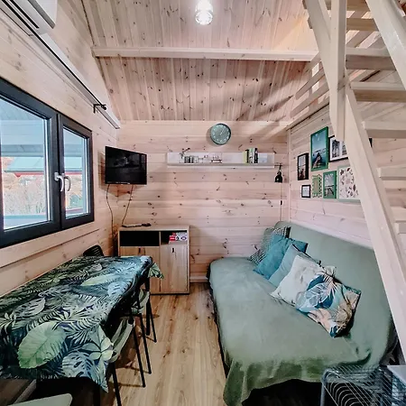 Cudnie Tu - Wdzydze Hébergement de vacances *