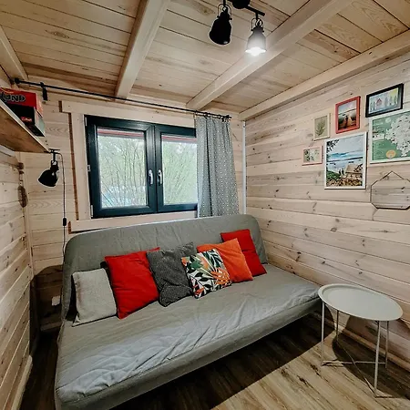 Cudnie Tu - Wdzydze Hébergement de vacances *