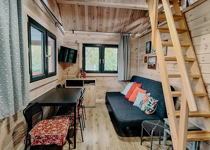 Cudnie Tu - Wdzydze Casa de Férias *